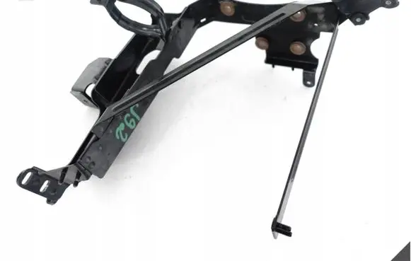 Audi A7 S7 4G Radiator mount bracket 4G0121261L