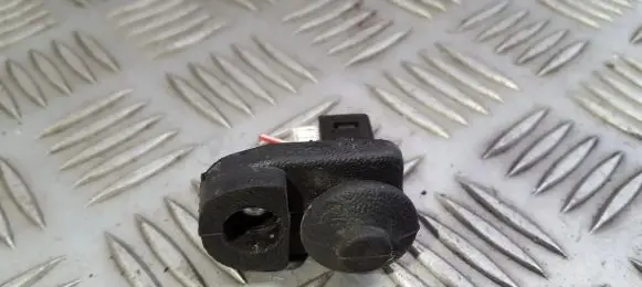 Nissan Primera Front door sensor 