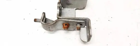Mercedes-Benz E W212 Engine mounting bracket A2044900740