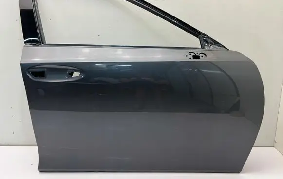 Lexus ES VII XZ10 Front door