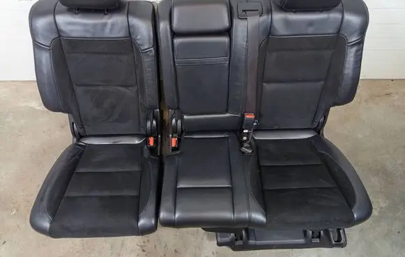 Jeep Grand Cherokee Second row seats KANAPAWK2