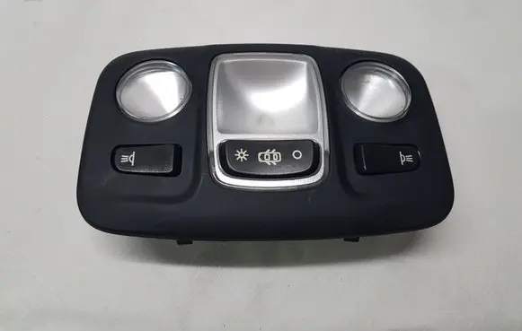 Peugeot 5008 II Rear seat light 96781444ZD