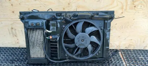 Peugeot 308 Radiator support slam panel