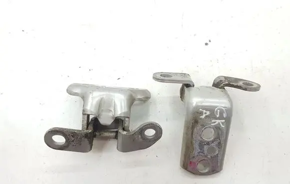Rear door hinge set