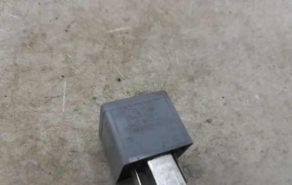 Ford Focus Other relay 5M5T14B192EA