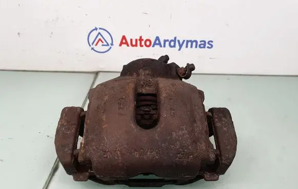 BMW X5 E53 Front brake caliper 6773132 34116773132