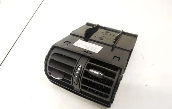 Mercedes-Benz C W203 Dash center air vent grill A2038300454