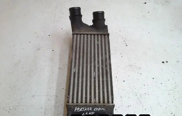 Peugeot Partner Coolant radiator 9682434580