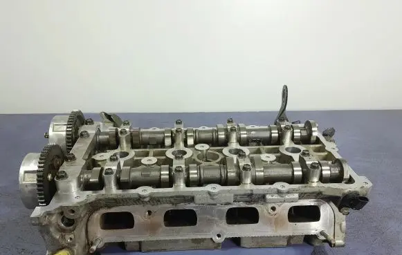 Jeep Compass Engine head 04884510AD