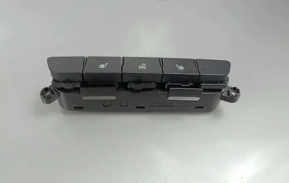 KIA Sportage Steering wheel heating switch 4G34061700