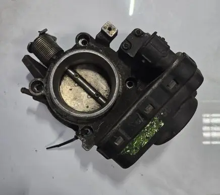 Mercedes-Benz E W210 Throttle body valve a0001419725