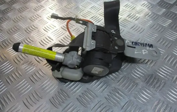 Mitsubishi Carisma Front seatbelt