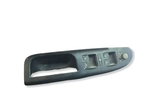 Volkswagen PASSAT B6 Electric window control switch 3C1867171B