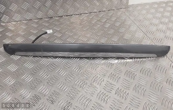 Hyundai i30 Tailgate trim 