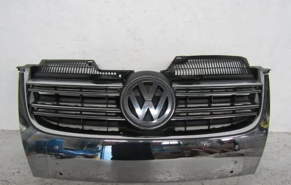 Volkswagen Golf V Front bumper upper radiator grill 1K5853653