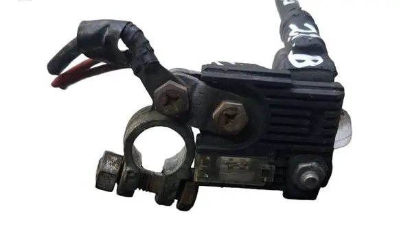 Positive cable (battery)