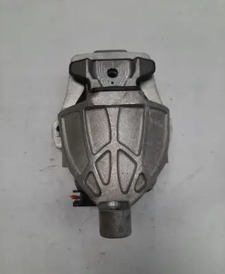 Audi A4 S4 B9 Engine mount bracket 8W0199372