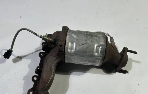 Ford Flex Exhaust manifold 725868523