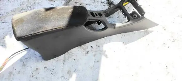 Renault Laguna II Armrest 8200111287