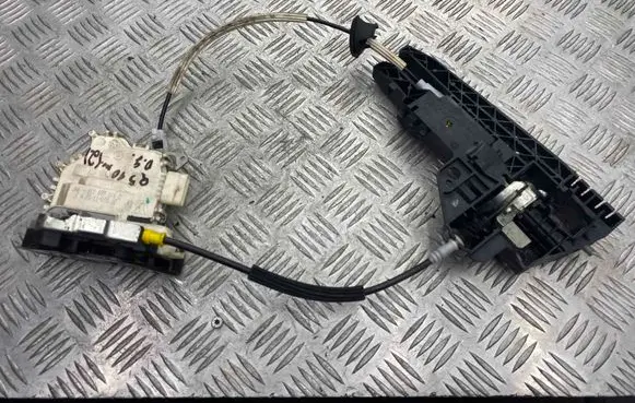 Audi Q5 SQ5 Rear door lock 8K0839016C
