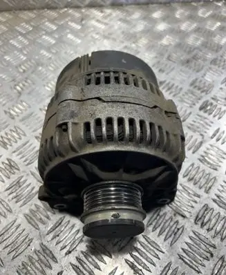 Volkswagen PASSAT B5 Generator/alternator