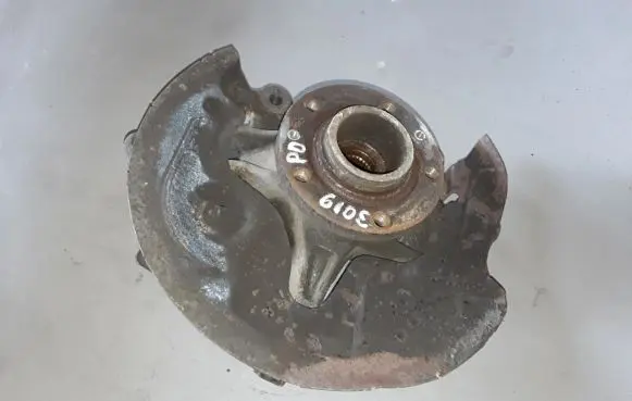 Peugeot 3008 II Front wheel hub