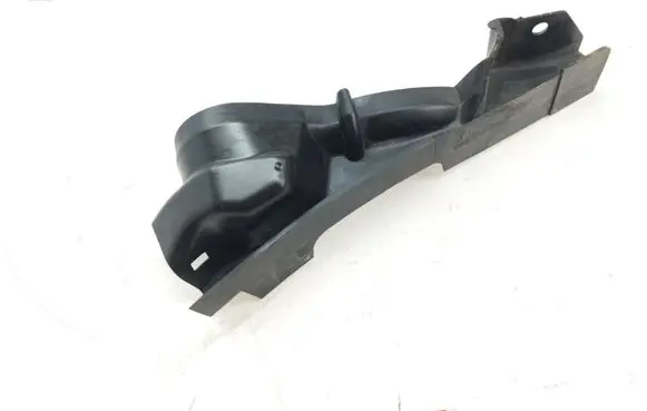 Audi A7 S7 4G Fender mounting bracket 4G0805234