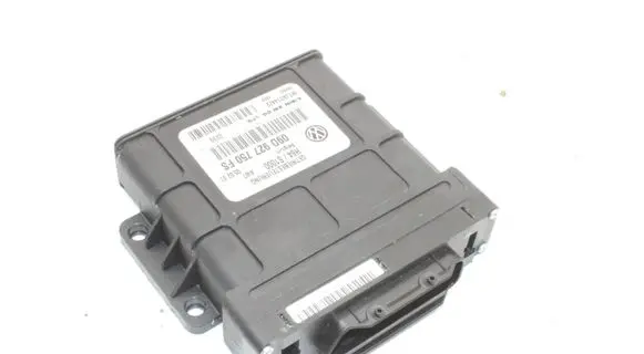 Audi Q7 4L Gearbox control unit/module 09D927750FS
