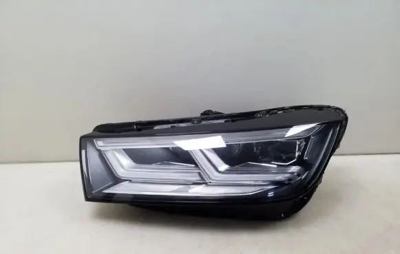 Audi Q5 SQ5 Headlight/headlamp 80A941033C
