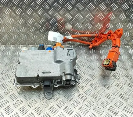 Tesla Model S Current control relay 105989100F