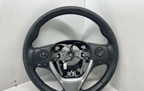 Toyota Auris E180 Steering wheel 6212135