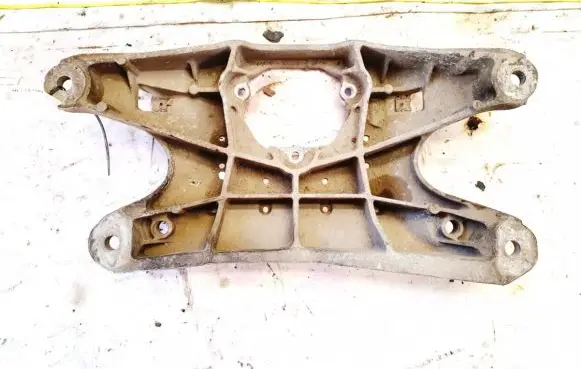 Audi A4 S4 B8 8K Engine mount bracket 8k0399263af 8k0399151