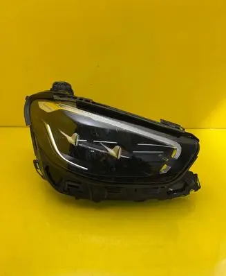 Mercedes-Benz E W213 Headlight/headlamp A2139069209