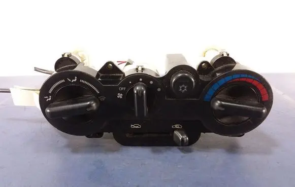 Mitsubishi Eclipse Climate control unit 