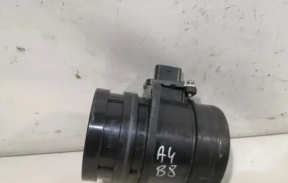 Audi A4 S4 B8 8K Mass air flow meter 06J906461