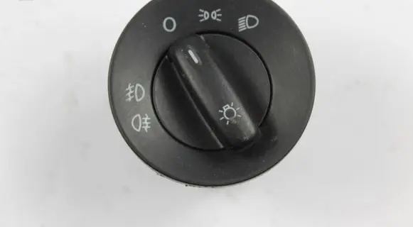 Skoda Octavia Mk2 (1Z) Light switch 1Z0941431C 748500470000