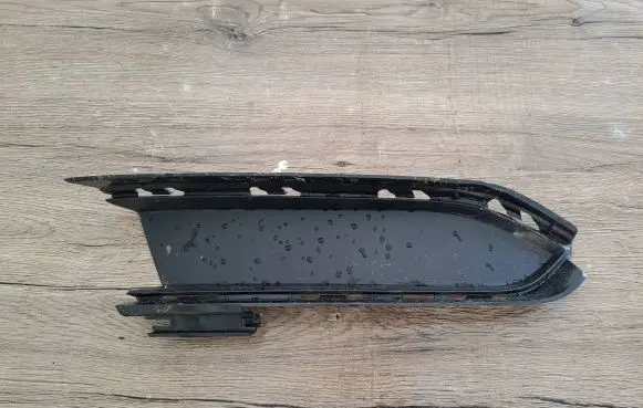 Audi e-tron Front bumper lower grill 85H853334 DNP50186