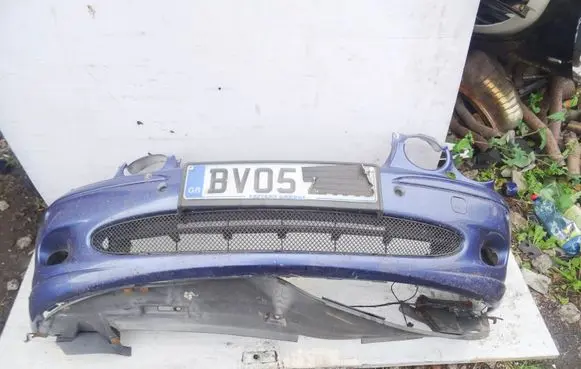 Jaguar X-Type Front bumper 4X4317C831