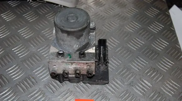 Nissan Qashqai ABS Pump 0265235295 47660BD01B 08051953837