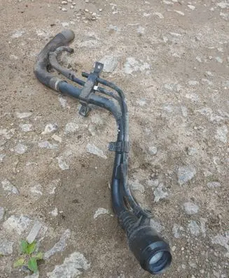 Hyundai Tucson TL Fuel tank filler neck pipe