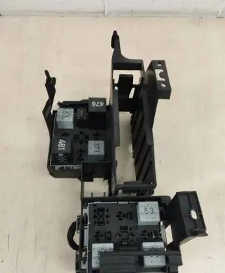 Volkswagen Touareg I Fuse module 7L0937535B
