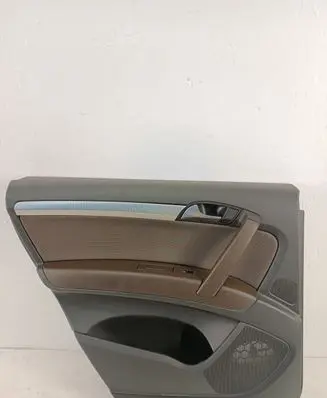 Audi Q7 4L Rear door card panel trim 4L0867305B