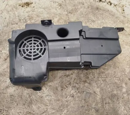 Audi A6 S6 C7 4G Subwoofer speaker 4G9035381A