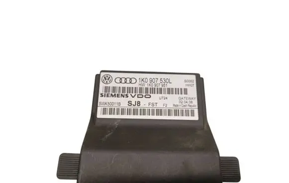 Volkswagen Tiguan Gateway control module 1K0907530L 1K0907951 5WK50011B