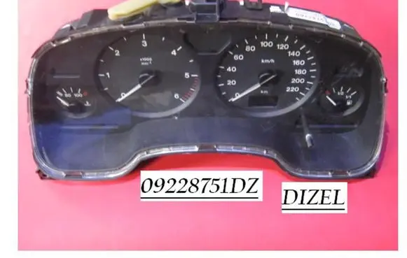 Opel Zafira A Speedometer (instrument cluster) 09228751DZ