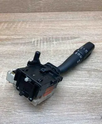 Toyota Avensis T250 Indicator stalk 8414005110 173650