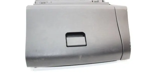 Nissan Leaf II (ZE1) Glove box 685203NM0A