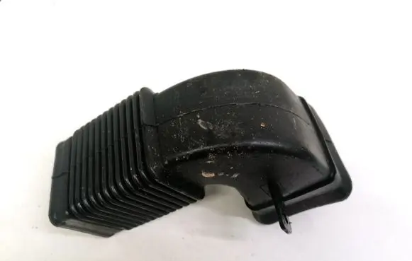 Alfa Romeo 147 Air intake hose/pipe 46756611