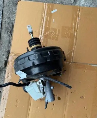 Mercedes-Benz E W212 Brake booster A2124301230