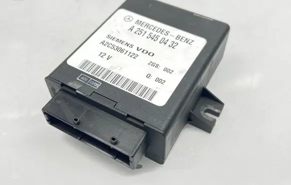 Mercedes-Benz R W251 Suspension control unit/module A2515450432